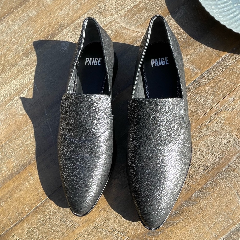 PAIGE, Madison Loafer - Italian Leather, Size 10